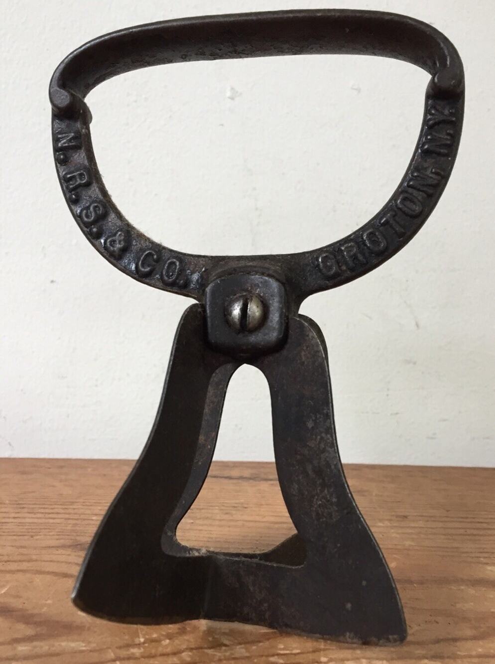 Vintage Antique Food Chopper Nelson R Streeter NRS Co Groton NY Cast Iron #40